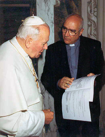 institute of theincarnate word father buela with pope - IVE America