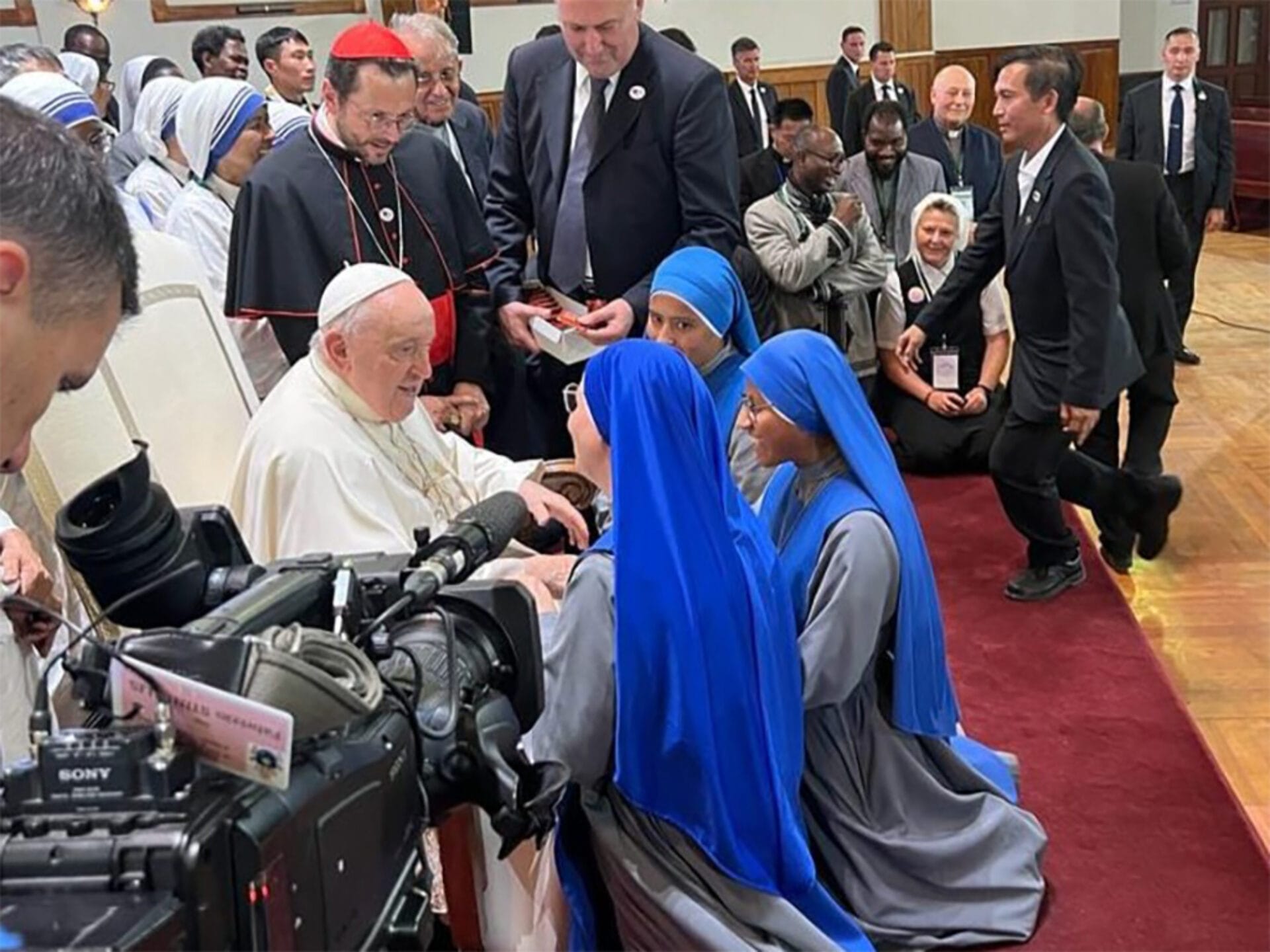 Mongolia Visita apostolica del Papa Francisco Provincia de Rusia cover 1920x1440 1 - IVE America